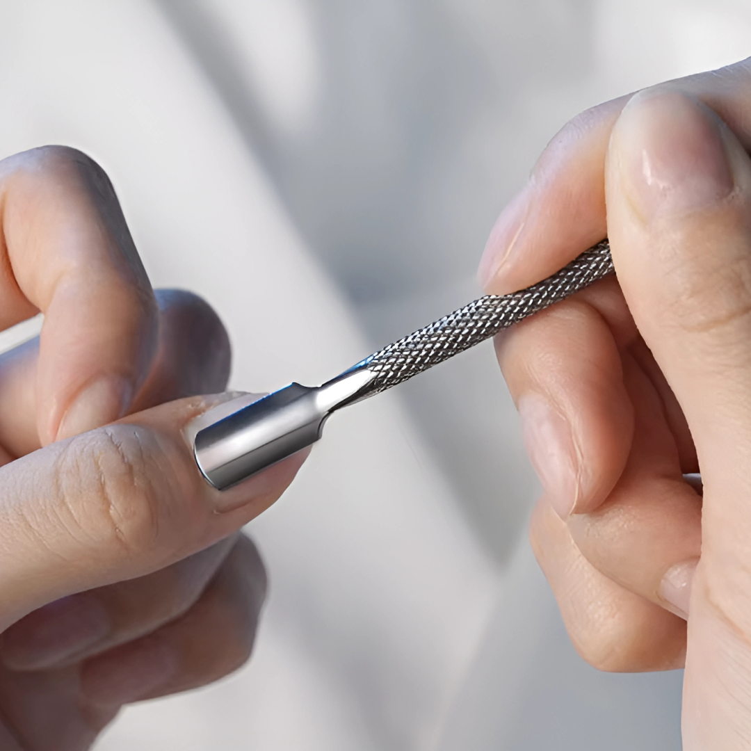 INTER-ESQUE Nagelriem Knipper Set - Nagelriem Verwijderaar - Nagelriem Duwer - Bokkenpootje Nagels - Cuticle Remover - Cuticle Pusher - Zilver